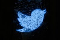 Twitter’s new developer terms ban third-party clients
