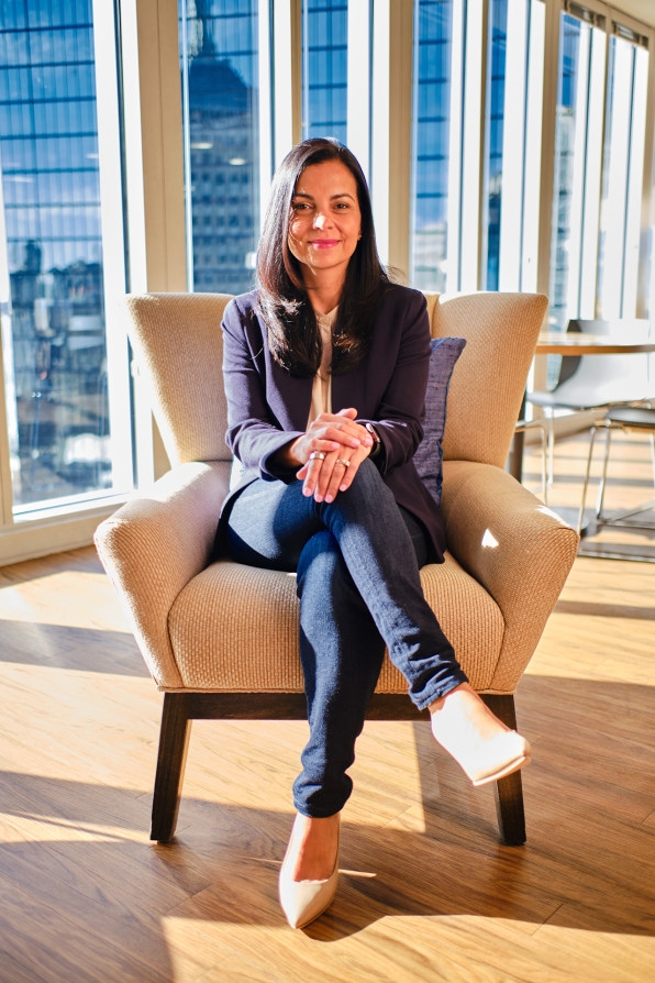Lidiane Jones, Slack’s new CEO, is the glue between it and Salesforce | DeviceDaily.com
