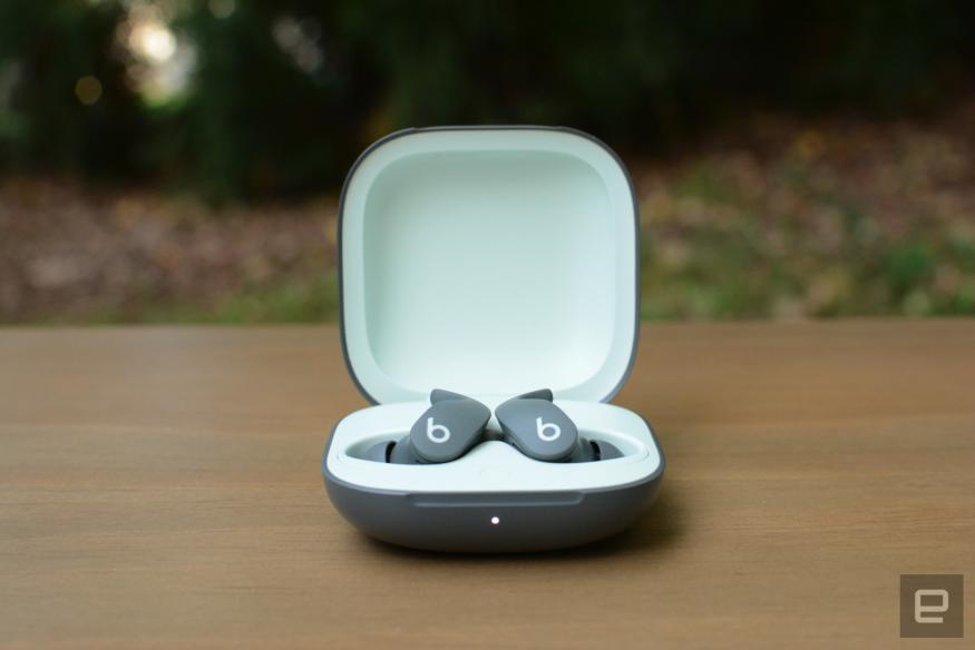 Beats Fit Pro earbuds now come in three new colors | DeviceDaily.com