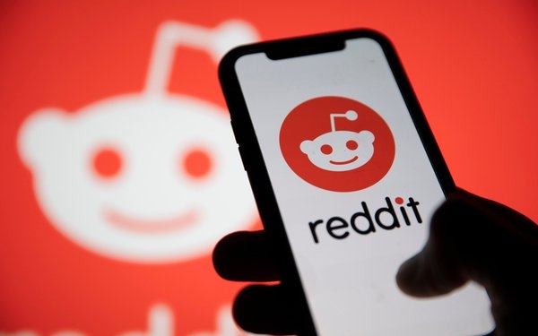 Reddit Experiences Data Breach, Limited Advertiser Information Taken | DeviceDaily.com