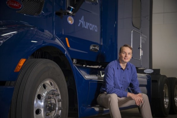 Aurora’s self-driving truck tech is one step closer to hitting the road | DeviceDaily.com