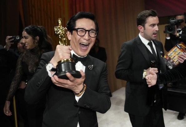 Oscars 2023: Most joyous moments in a much-needed feel-good night for Hollywood | DeviceDaily.com