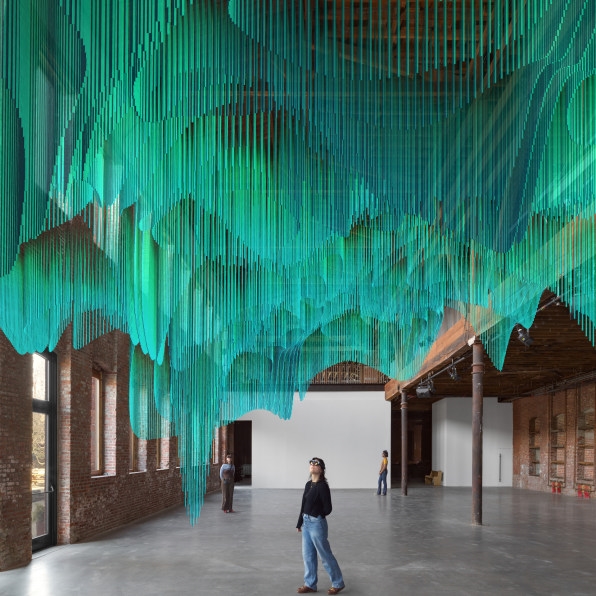 This mixed reality installation at Brooklyn’s Pioneer Works shows off the beauty of Magic Leap’s headsets | DeviceDaily.com