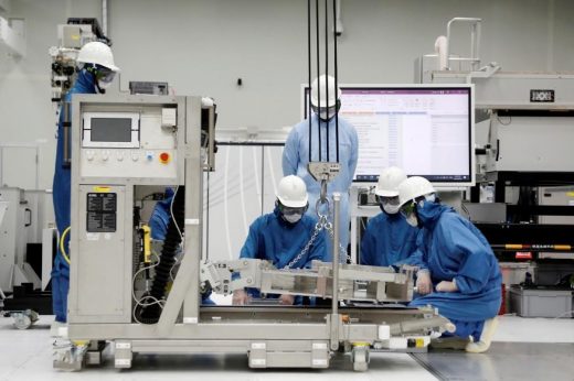 Japan joins US-led effort to restrict China’s access to chipmaking equipment