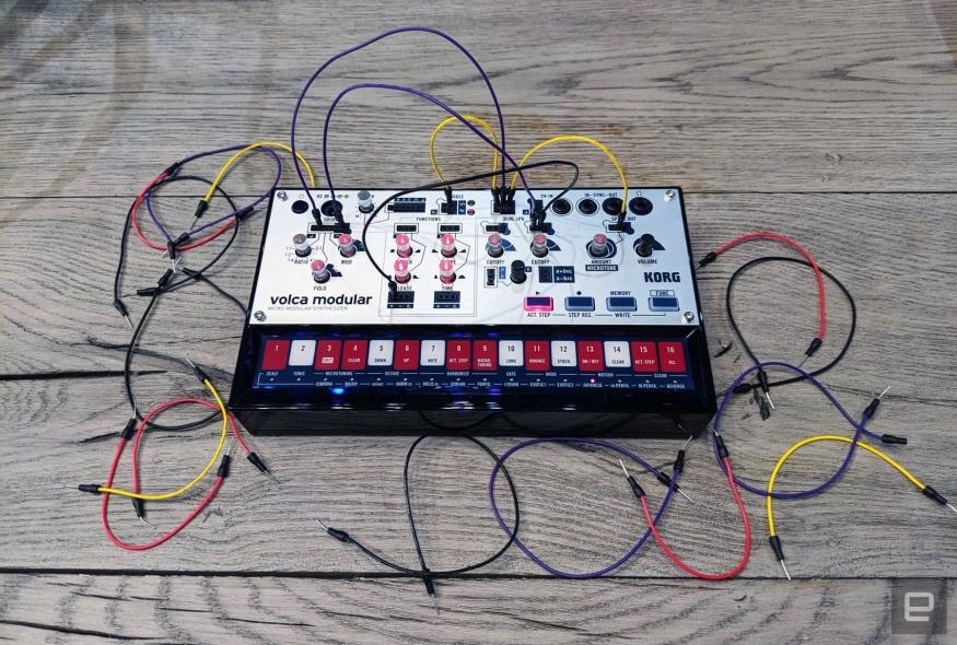 Korg Berlin shows off a prototype 'acoustic synthesizer' | DeviceDaily.com