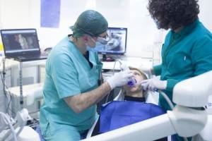 6 Warning Signs You Need a Second Opinion on Dental Work | DeviceDaily.com