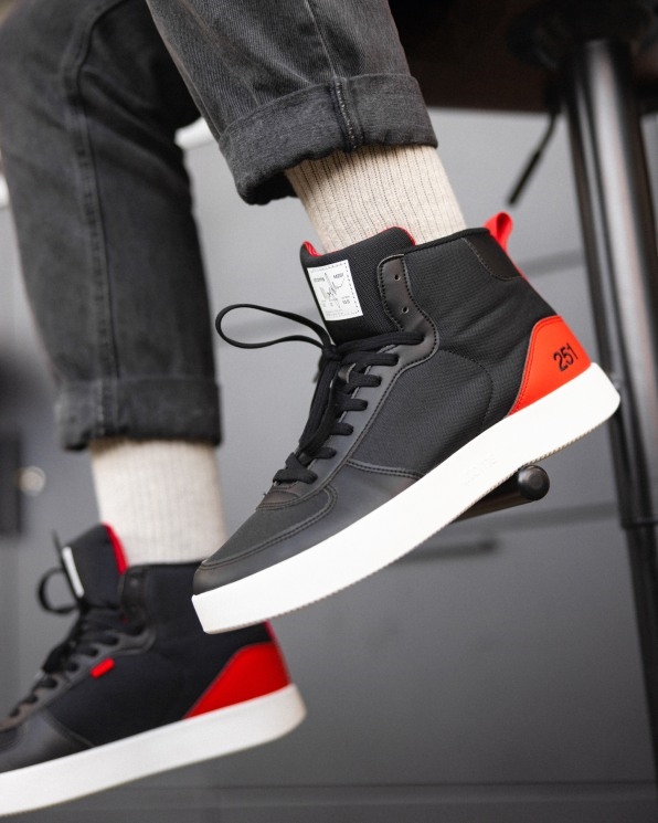 YouTuber Marques Brownlee gets into the sneaker game with high tops for Atoms | DeviceDaily.com