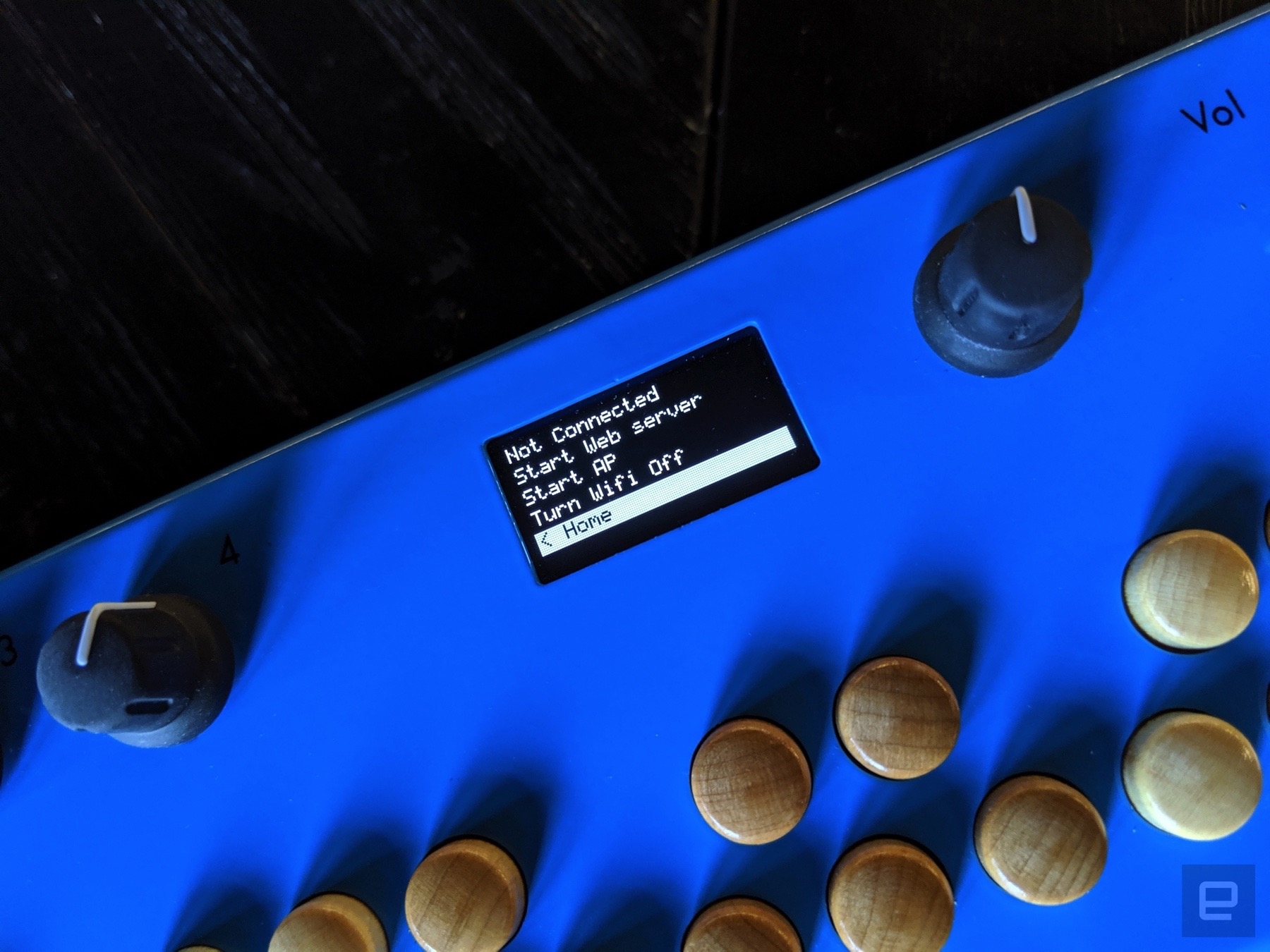 Critter  and  Guitari’s 5 Moons is a wonderfully wooden multitrack recorder | DeviceDaily.com