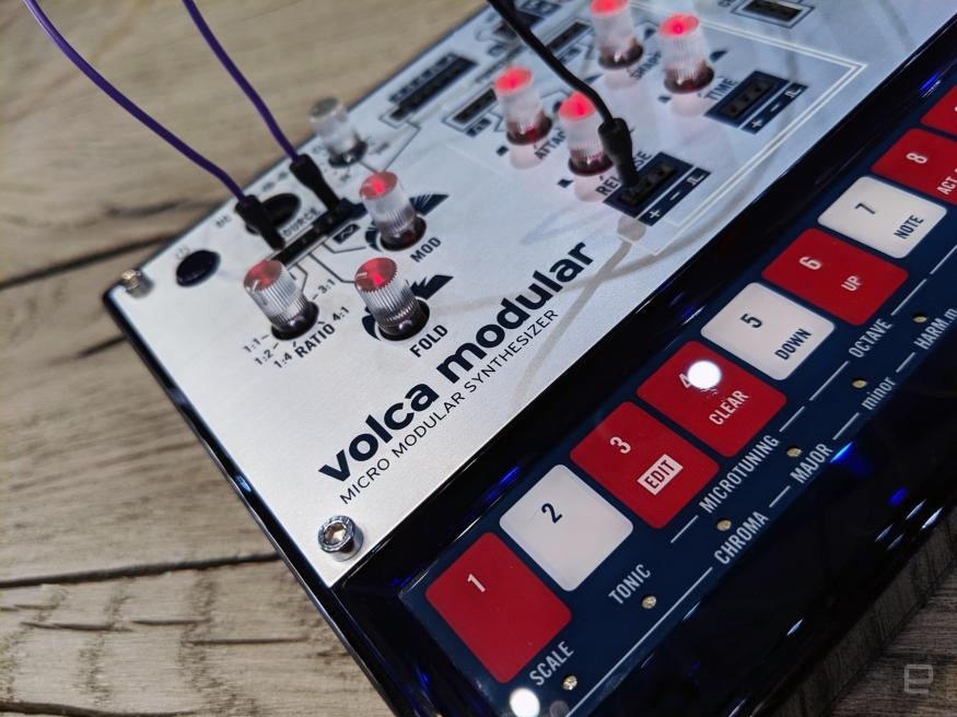 Korg Berlin shows off a prototype 'acoustic synthesizer' | DeviceDaily.com