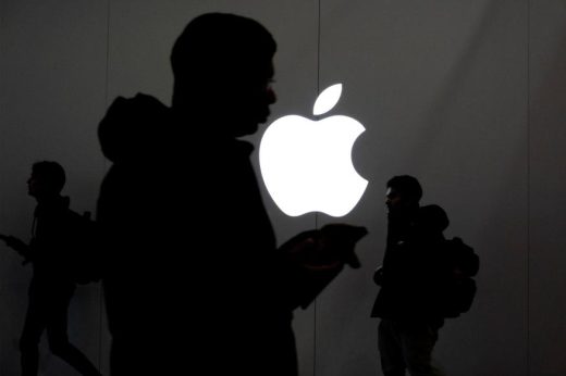House lawmakers ask for investigation into Apple store labor practices