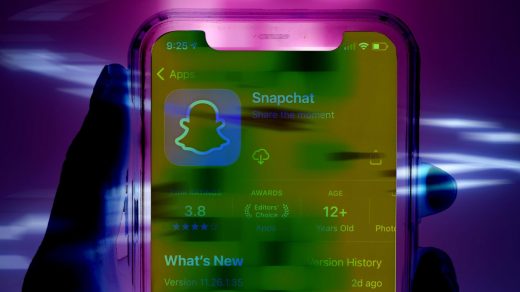 Snap shares lose all of their 2023 gains as its AI fails to impress