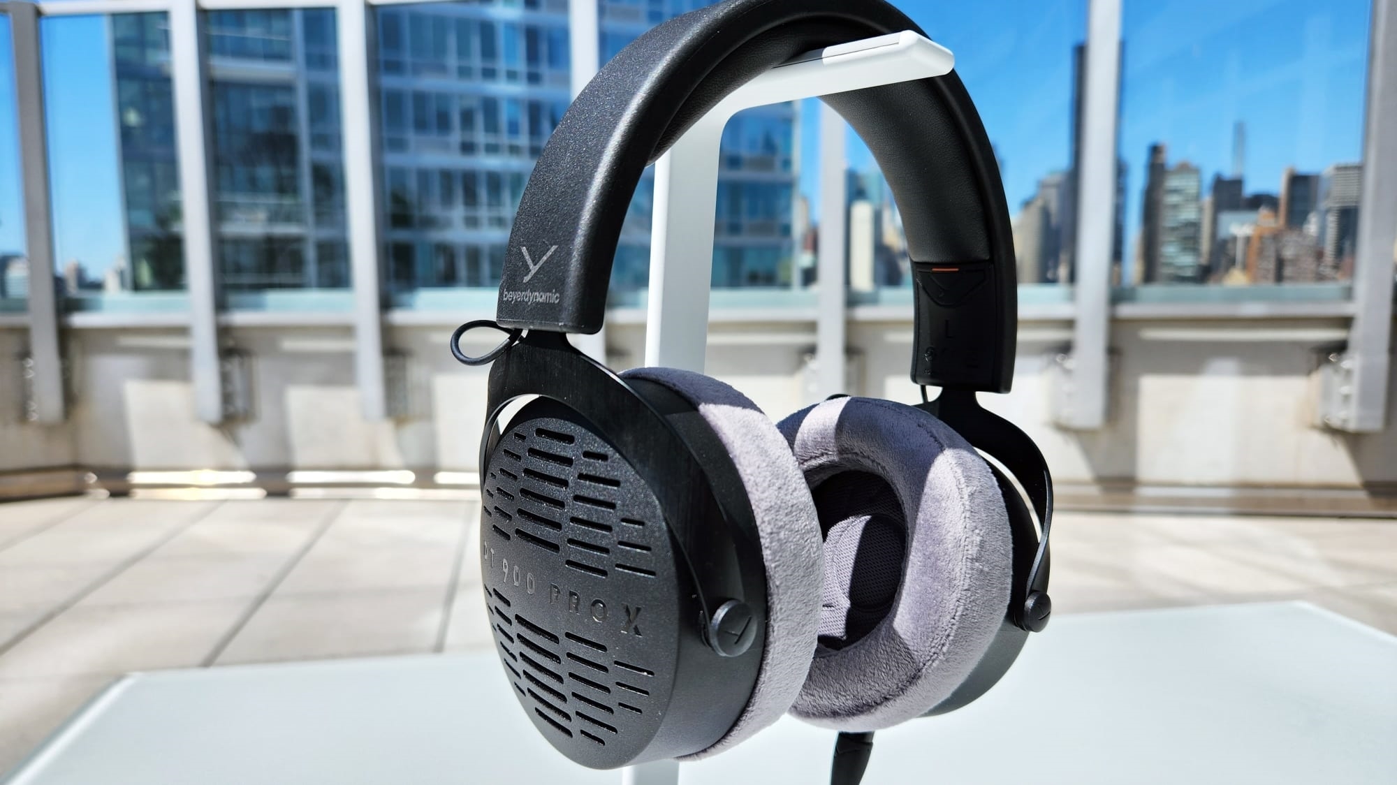 Logitech's Pro X 2 gaming headset promises longer battery life | DeviceDaily.com