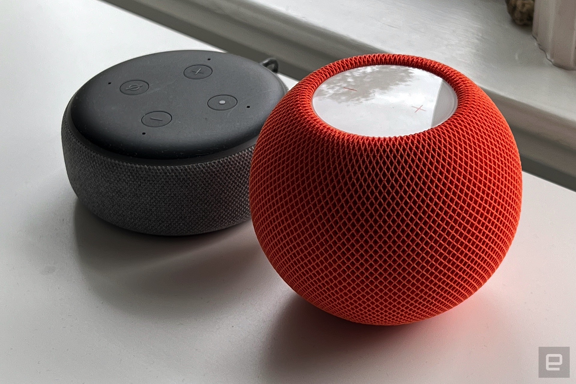 Apple HomePod mini and Amazon Echo Dot | DeviceDaily.com