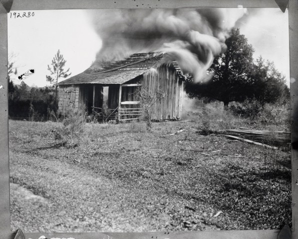 A 1923 massacre wiped out a vibrant Black town. New Florida laws make it hard for kids to learn about it | DeviceDaily.com