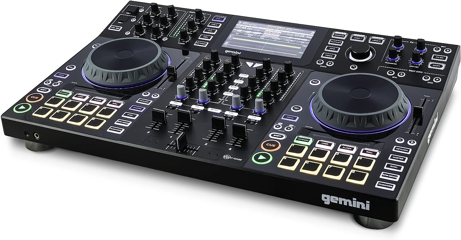 Best DJ Controllers with Screen of 2023 | DeviceDaily.com