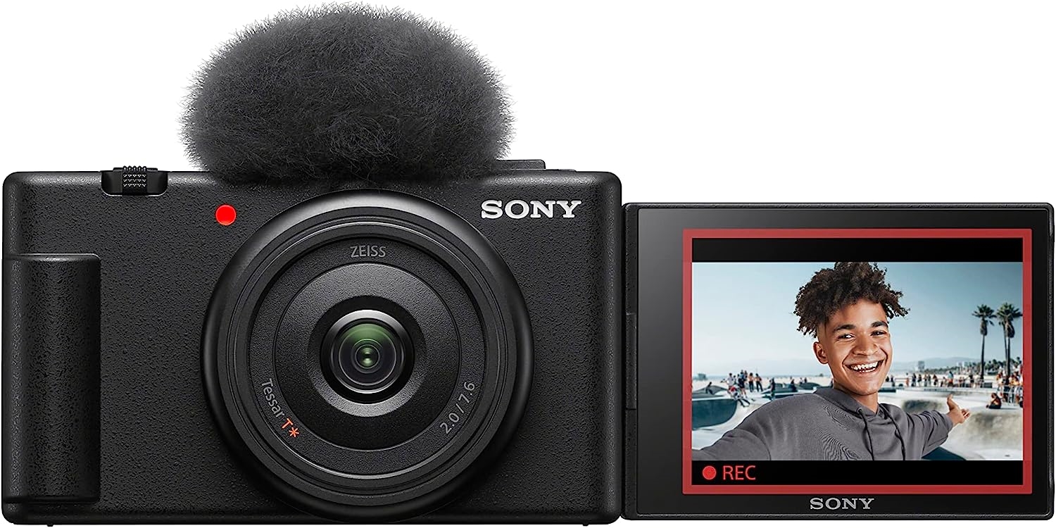 Best Youtube Cameras of 2023 | DeviceDaily.com