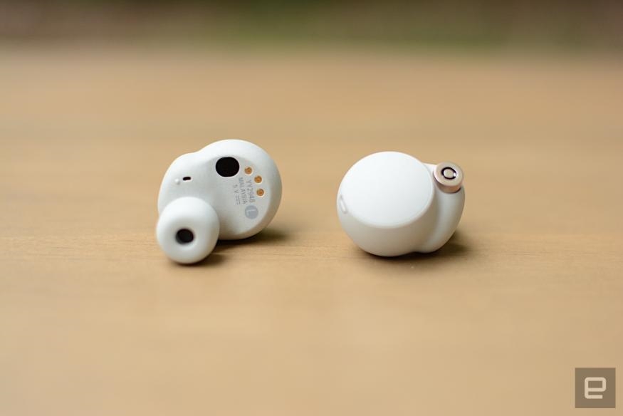 The best wireless earbuds for 2023 | DeviceDaily.com