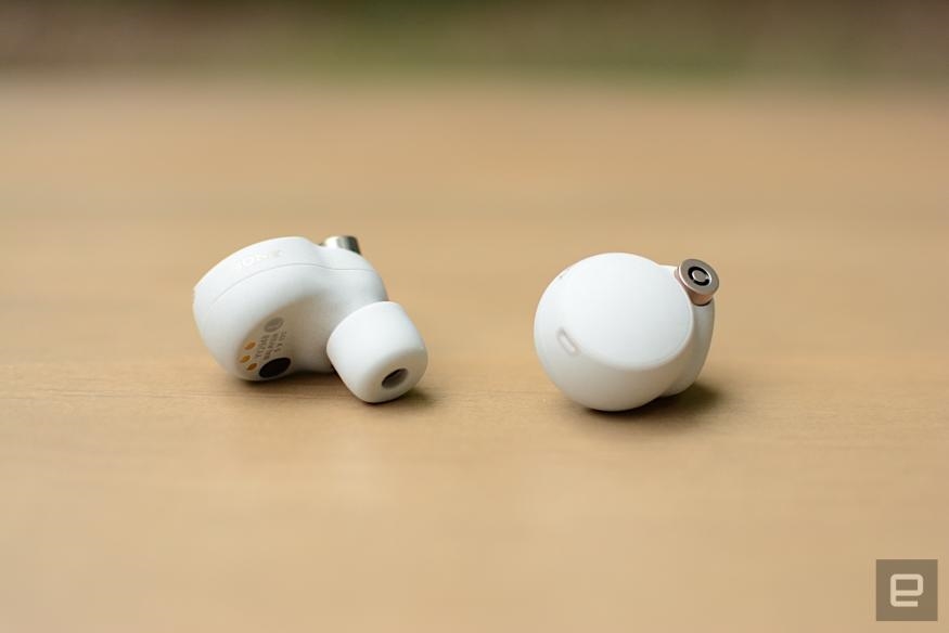 The best wireless earbuds for 2023 | DeviceDaily.com