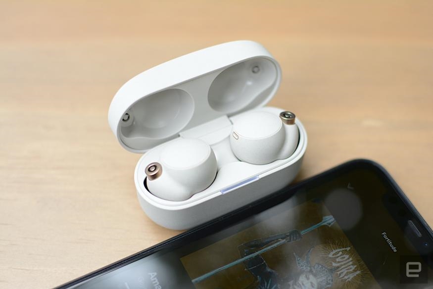 The best wireless earbuds for 2023 | DeviceDaily.com