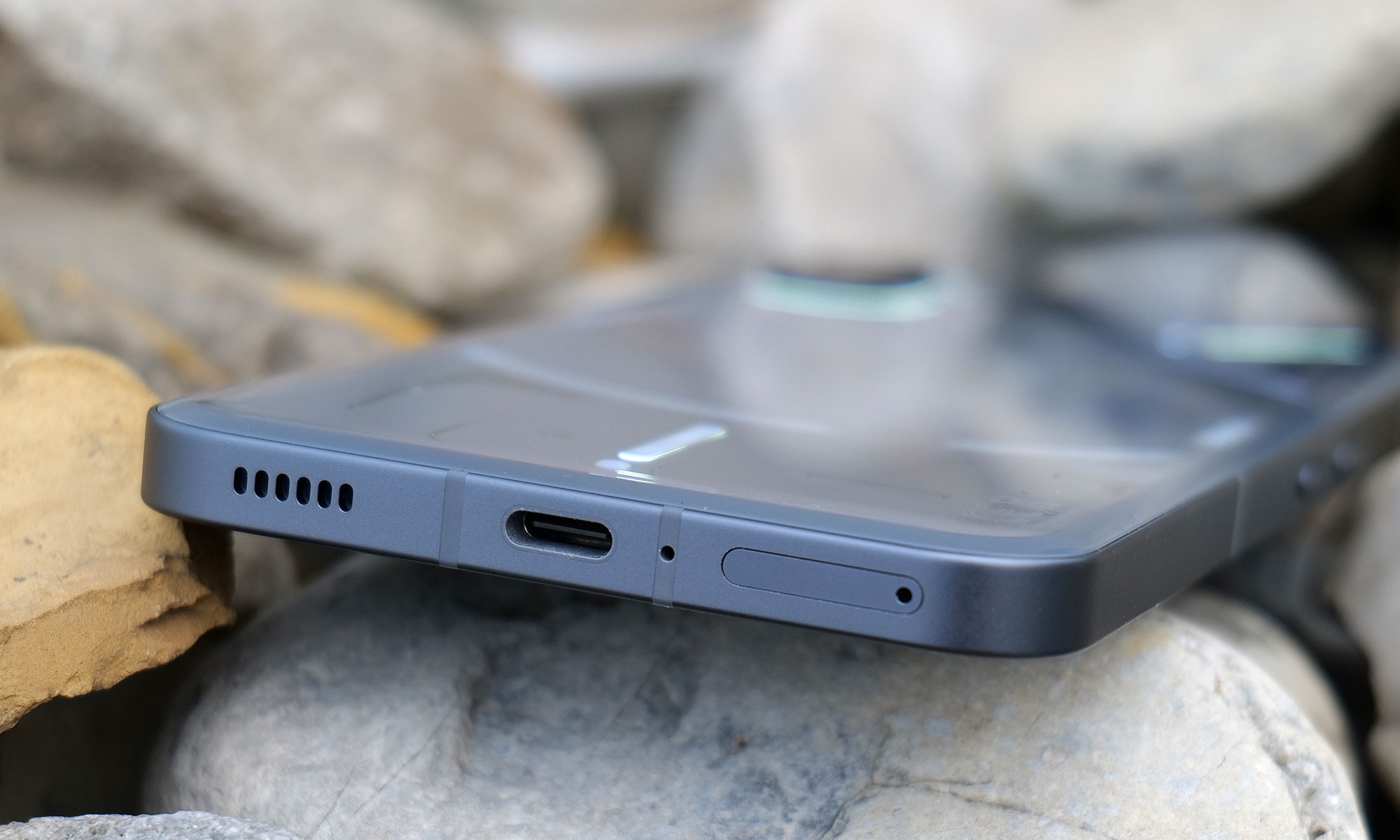 The bottom of the Phone 2 features a USB-C port for data and charging. Though you can also rely on wireless charging to add more juice as well. | DeviceDaily.com