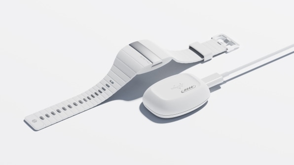 This Martha Stewart-backed wearable wants to encourage active aging | DeviceDaily.com