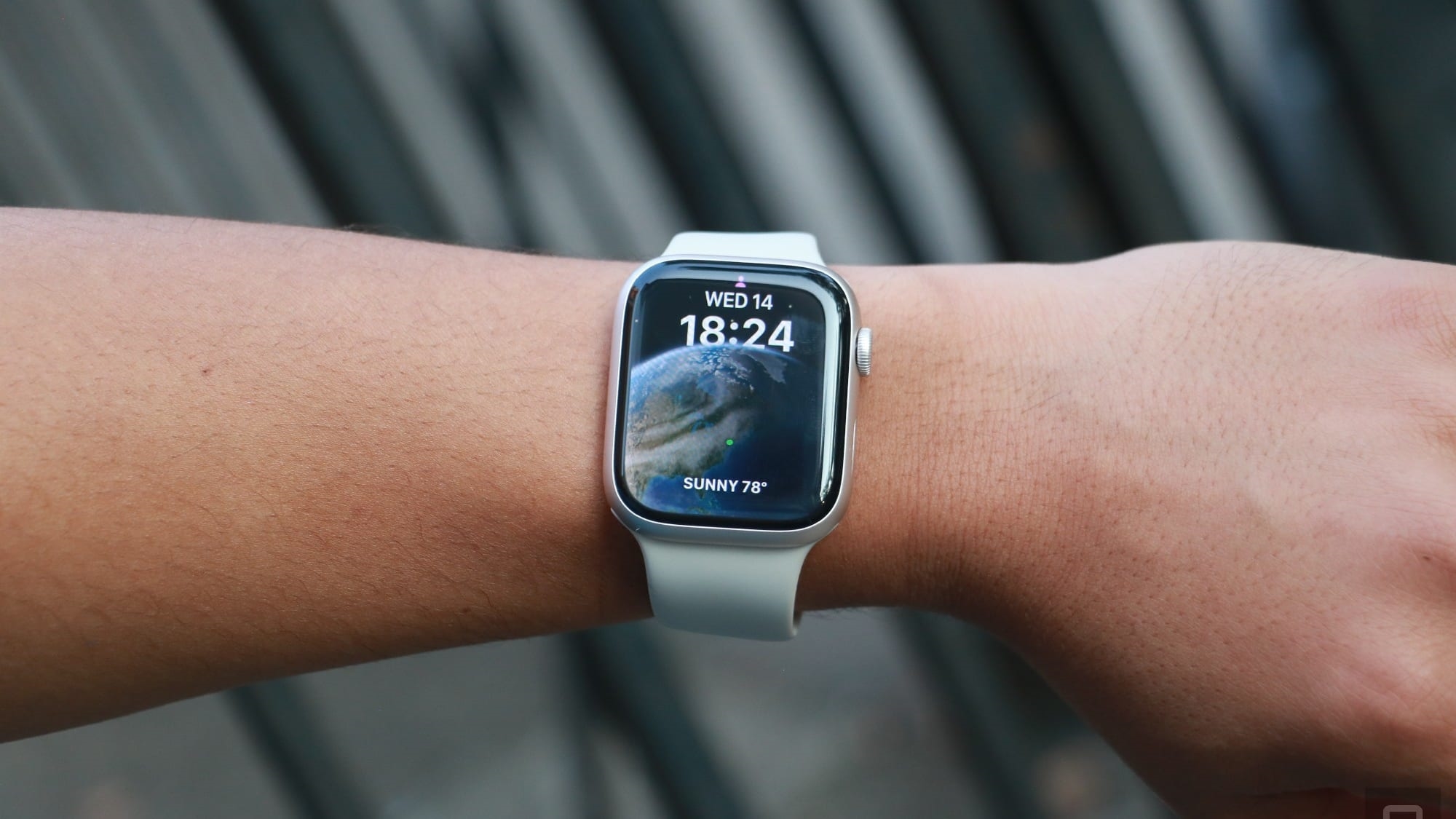 The best Amazon Prime Day Apple Watch and smartwatch deals for 2023 | DeviceDaily.com