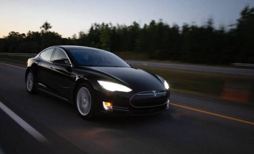 Tesla EVs Are Lying to You About Their Range