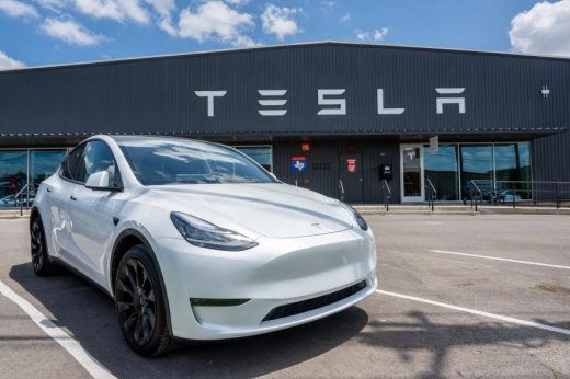 Tesla sued for false advertising after allegedly exaggerating EV ranges