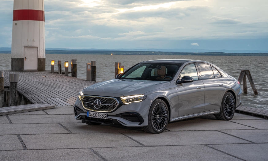 The new Mercedes-Benz E-Class puts TikTok on the road | DeviceDaily.com