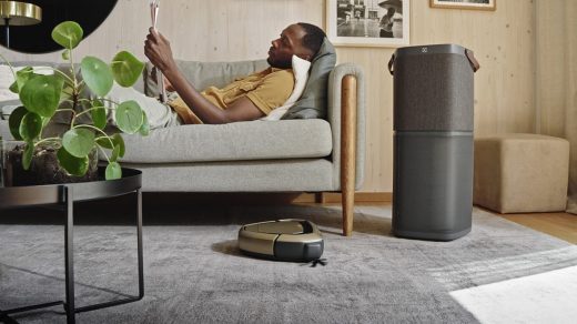 Why this company wants you to buy a vacuum subscription