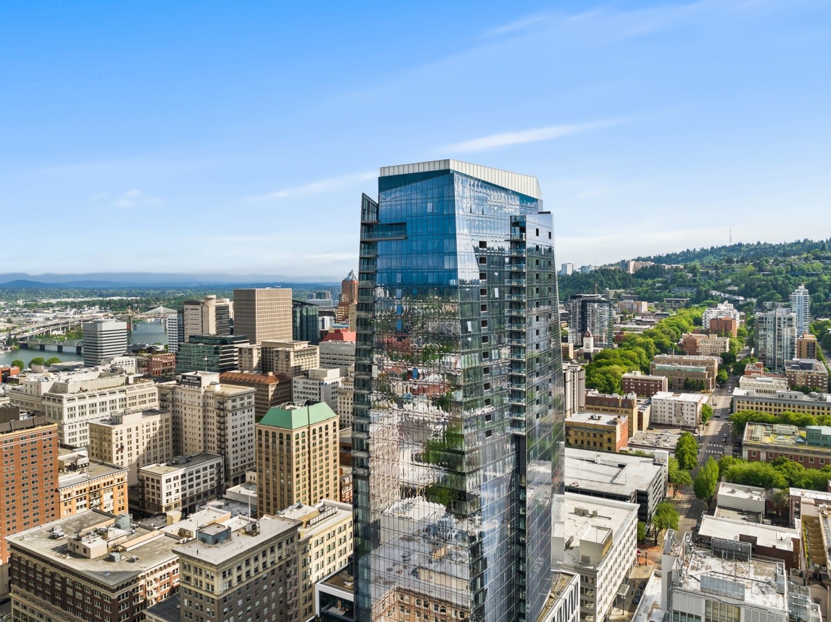 The opening of a luxury hotel in downtown Portland has divided the city | DeviceDaily.com