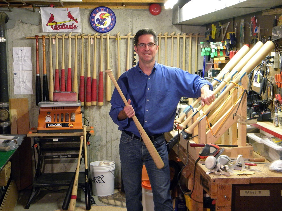 A backyard accident led this dad to design a new bat that is changing Major League Baseball | DeviceDaily.com