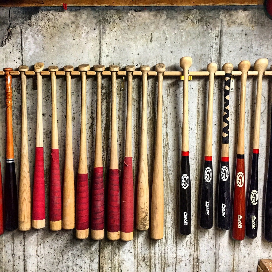 A backyard accident led this dad to design a new bat that is changing Major League Baseball | DeviceDaily.com