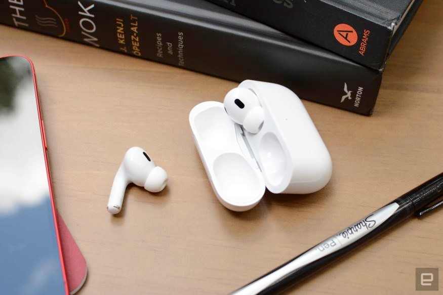 Apple's AirPods Pro are back down to $199 | DeviceDaily.com