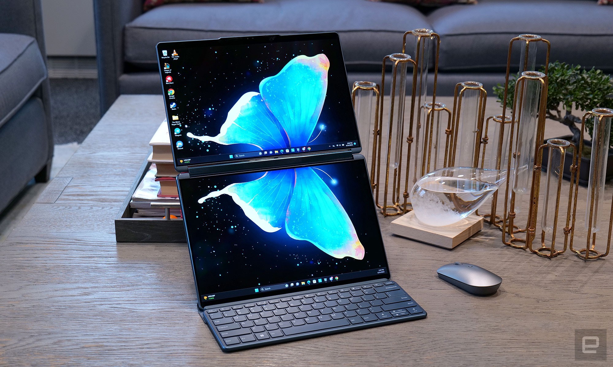 The Yoga Book 9i's stacked display setup might be its most useful mode, as it lets you keep a big project open up top while reserving the bottom screen from email, messaging and more. | DeviceDaily.com