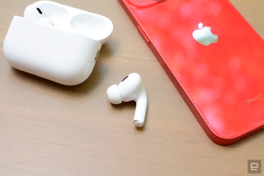 Apple's AirPods Pro are back down to $199 | DeviceDaily.com