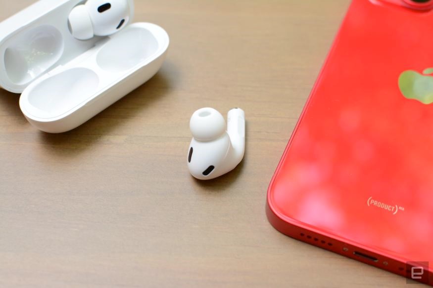 Apple's AirPods Pro are back down to $199 | DeviceDaily.com