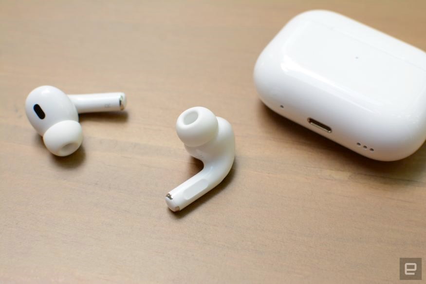 Apple's AirPods Pro are back down to $199 | DeviceDaily.com