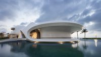 Luxury architecture is obsessed with curve appeal