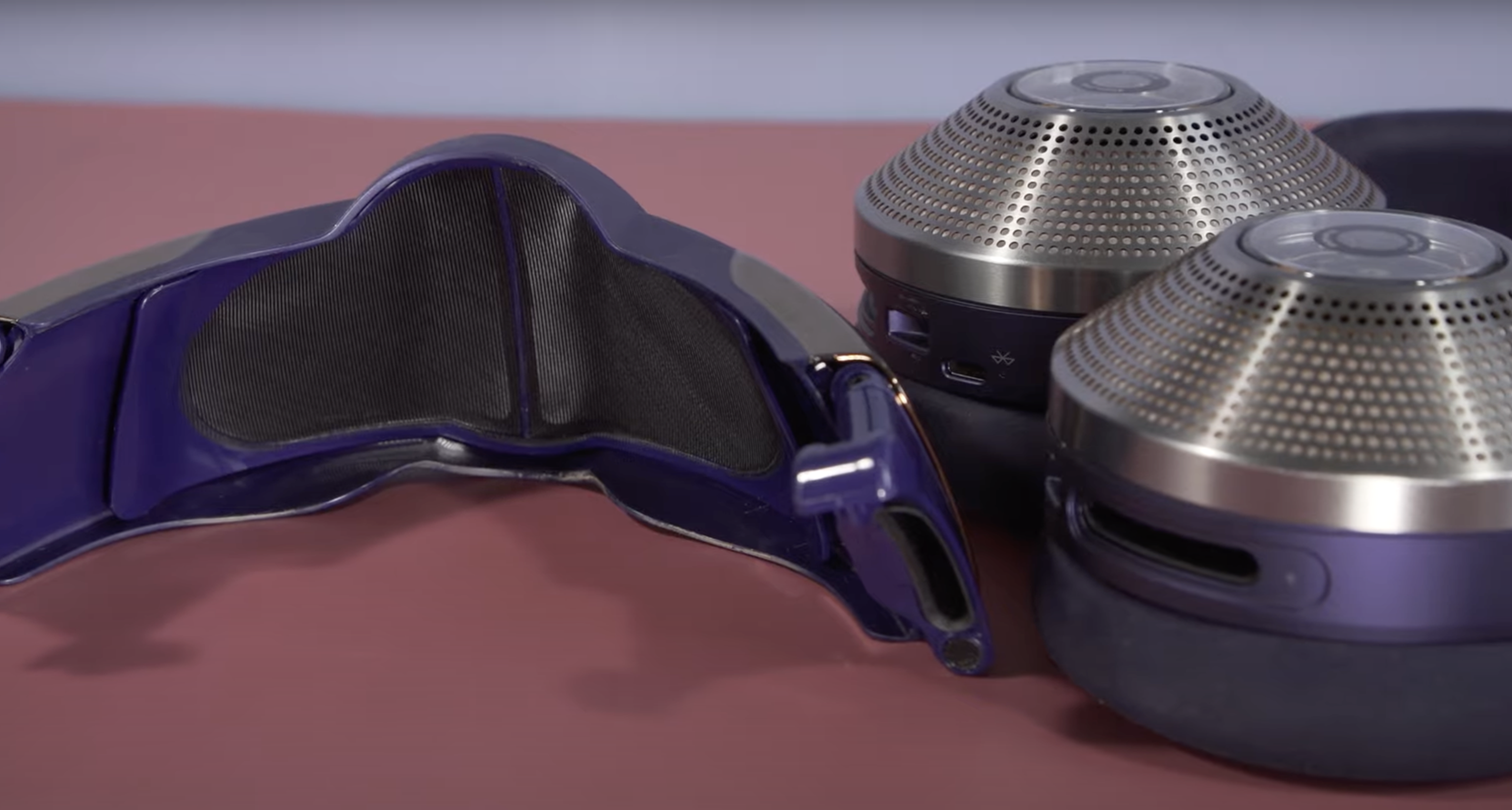 Dyson Zone and visor pictured from B-roll. | DeviceDaily.com