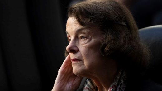 Senator Dianne Feinstein of California dies at 90