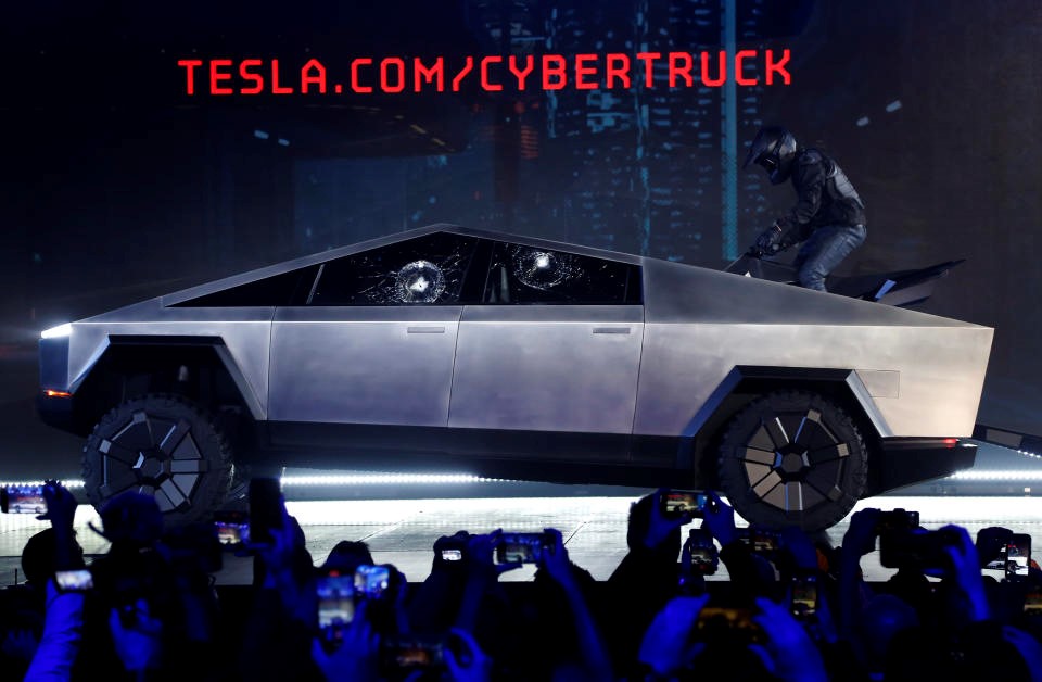 Tesla begins Cybertruck deliveries on November 30 | DeviceDaily.com