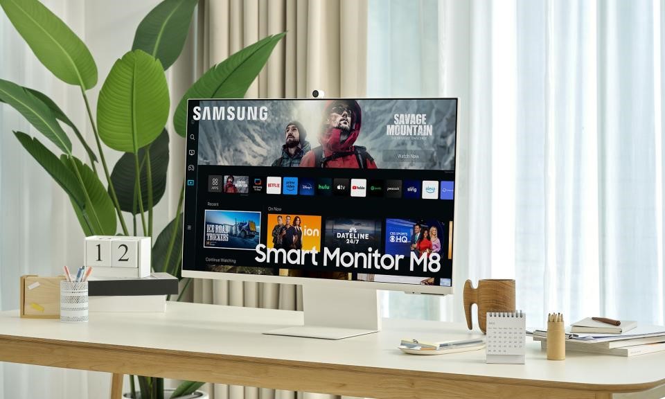Samsung's 32-inch Smart Monitor M80C is down to $400 in an early Black Friday deal | DeviceDaily.com