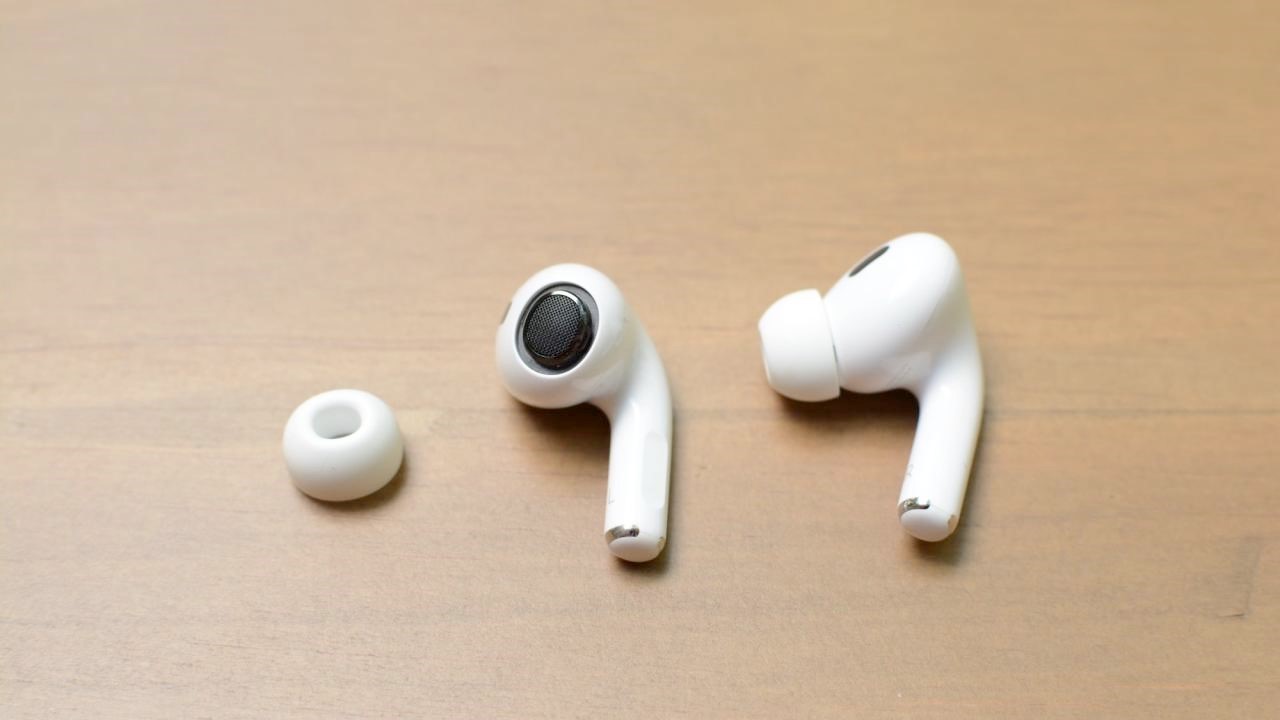 Apple's AirPods Pro with USB-C are back on sale for $190 | DeviceDaily.com