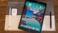 Apple’s 9th-gen iPad is back to its all-time low price of $250 ahead of Black Friday