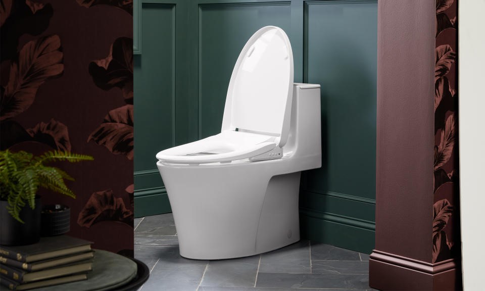Kohler’s voice-controlled bidet seat turns your dumb toilet into a luxurious smart-throne | DeviceDaily.com