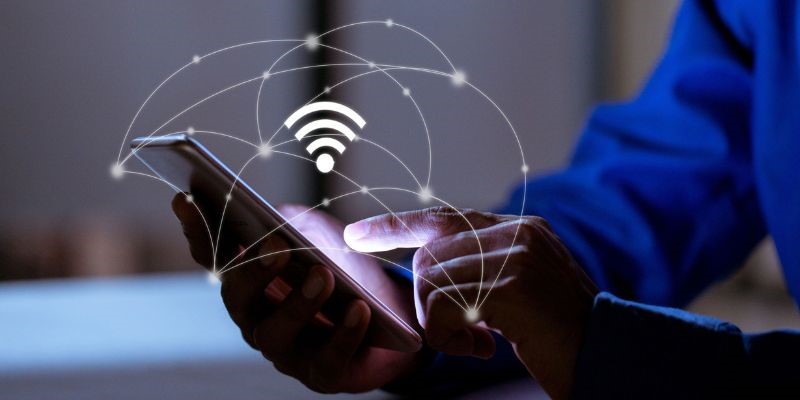 How Internet Service Providers Impact Your Online Experience | DeviceDaily.com
