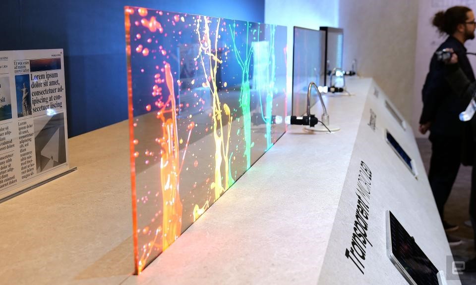 Samsung debuts the world's first transparent MicroLED screen at CES 2024 | DeviceDaily.com