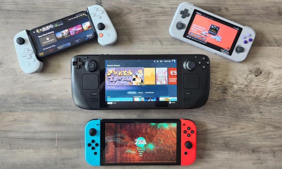 The best gaming handhelds for 2024 | DeviceDaily.com