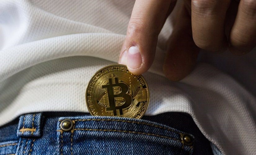 Bitcoin ETF: BTC price falls as traders await big SEC decision | DeviceDaily.com